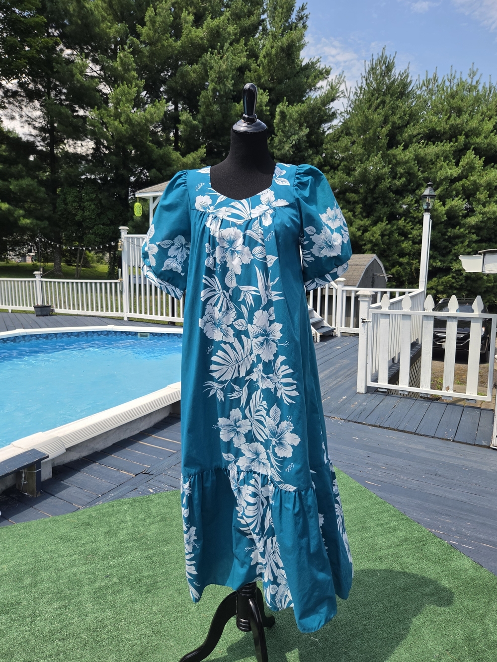 Teal Floral Puff-Sleeve Maxi Dress